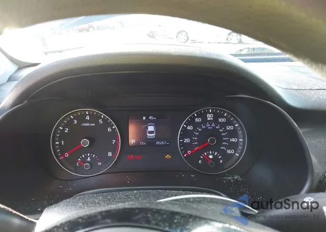 2019 Kia Forte Lxs z USA, uszkodzony, nr VIN 3KPF24AD6KE023029